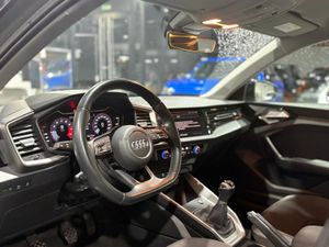 Audi A1 Sportback S line 25 TFSI   - Foto 11