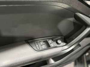 Audi A1 Sportback S line 25 TFSI   - Foto 17