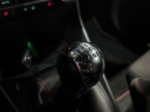 Ford Fiesta 1.0 EcoBoost MHEV 92kW125CV STLine ST-LINE  - Foto 16