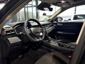 Lynk & Co 01 BASE	1.5 PHEV PINTURA METALIZADA NEGRA	TAPICERÍA NEGRA Y AZUL  - Foto 10