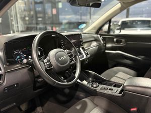 Kia Sorento  1.6 TGDi HEV Drive 4x2 7pl HIBRIDO  - Foto 16