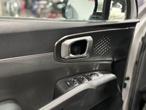 Kia Sorento  1.6 TGDi HEV Drive 4x2 7pl HIBRIDO  - Foto 19