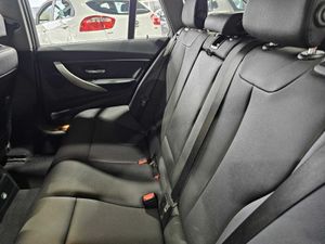 BMW Serie 3 TOURING 318D   - Foto 14