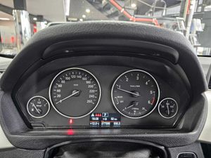 BMW Serie 3 TOURING 318D   - Foto 10