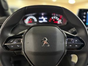 Peugeot 2008 Allure Puretech 100 S&S 6 Vel.   - Foto 11