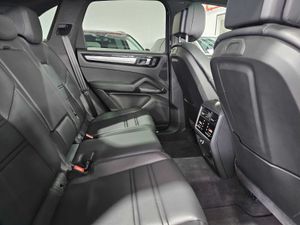 Porsche Cayenne E-Hybrid   - Foto 15