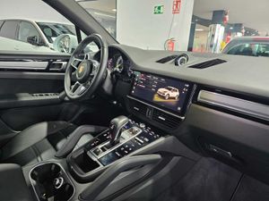 Porsche Cayenne E-Hybrid   - Foto 13