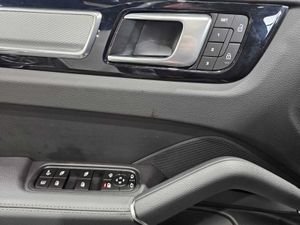 Porsche Cayenne E-Hybrid   - Foto 30