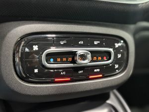 Smart Fortwo EQ fortwo cabrio Ushuaïa 087/100 brabus  - Foto 22