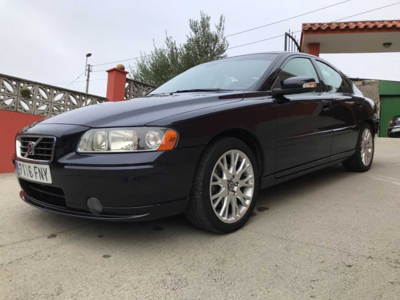 Volvo S60 2.4 d5 185cv   - Foto 1