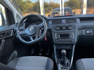 Volkswagen Caddy 2.0 TDI  - Foto 5