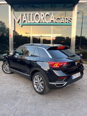 Volkswagen T-Roc 2.0 TFSI  - Foto 13