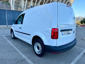 Volkswagen Caddy Profesional Furgon 2.0 TDI 55kW BMT  - Foto 8