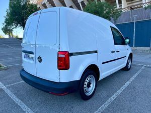 Volkswagen Caddy Profesional Furgon 2.0 TDI 55kW BMT  - Foto 4