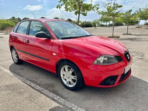 Seat Ibiza TDI 80CV Reference  - Foto 3
