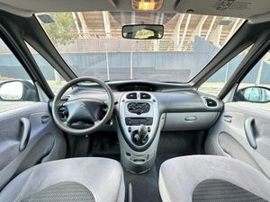 Citroën Xsara Picasso 1.6 SX  - Foto 7
