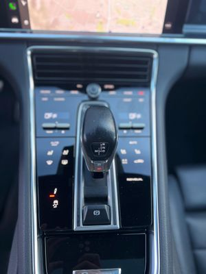 Porsche Panamera 4 Hybrid Sport Turismo  - Foto 20