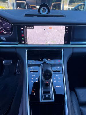 Porsche Panamera 4 Hybrid Sport Turismo  - Foto 19