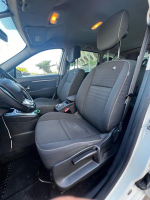 Renault Grand Scénic 1.6 130CV  - Foto 8