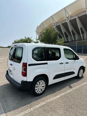 Opel Combo 1.5 100CV  - Foto 4