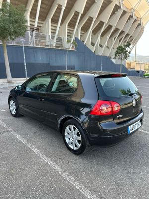 Volkswagen Golf 1.6 102CV  - Foto 3