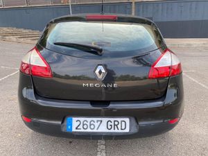 Renault Megane 100CV 1.6  - Foto 6