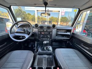Land-Rover Defender 110 TD4 122CV  - Foto 7