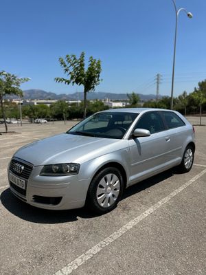 Audi A3 1.9 TDI 105CV  - Foto 2
