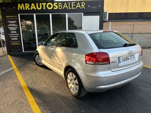 Audi A3 1.9 TDI 105CV  - Foto 3