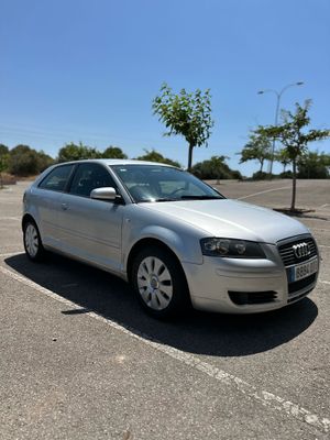 Audi A3 1.9 TDI 105CV  - Foto 3