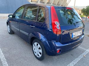 Ford Fiesta 1.4 80CV  - Foto 3