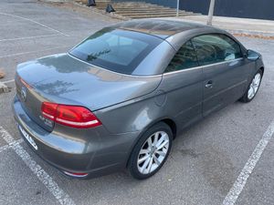 Volkswagen Eos 2.0 140CV  - Foto 12