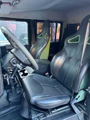 Land-Rover Defender 110 2.4 TDCI 4WD 122CV  - Foto 14