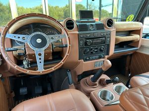 Land-Rover Defender 90  - Foto 6