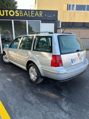 Volkswagen Golf 1.8  - Foto 3