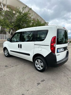Opel Combo 1.3  - Foto 3