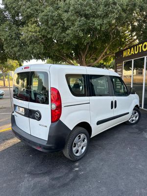 Opel Combo 1.3  - Foto 4