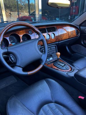 Jaguar XK 8  - Foto 5