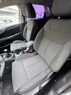 Citroën C4 1.6  - Foto 8