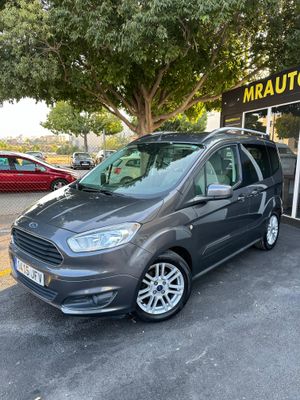 Ford Courier TOURNEO  - Foto 2