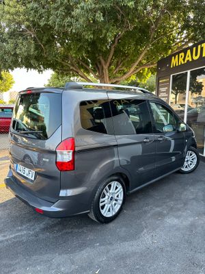 Ford Courier TOURNEO  - Foto 4