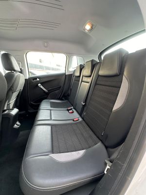 Peugeot 2008 1.2  - Foto 6
