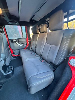 Jeep Wrangler Sahara  - Foto 7