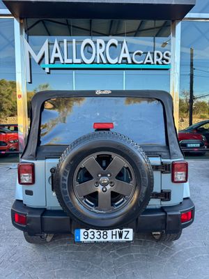 Jeep Wrangler Sahara  - Foto 9