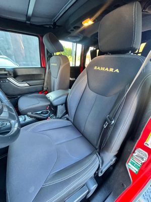 Jeep Wrangler Sahara  - Foto 5