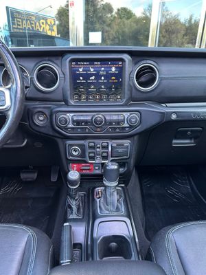 Jeep Wrangler UNLIMITED RUBICÓN 4XE  - Foto 9