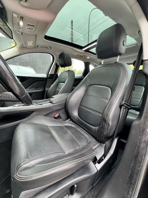 Jaguar F-Pace 2.0  - Foto 9