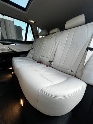 BMW X5 40e  - Foto 13