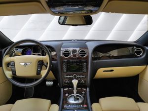 Bentley Continental GT 6 .0 W12 - Foto 10