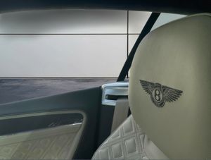 Bentley Continental GT GT V8 Coupé - Foto 22